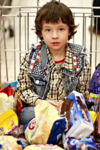 family, shopping center, purchase-2923697.jpg